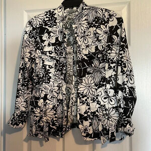 Linea Domani women’s black and white floral jacket size small petite